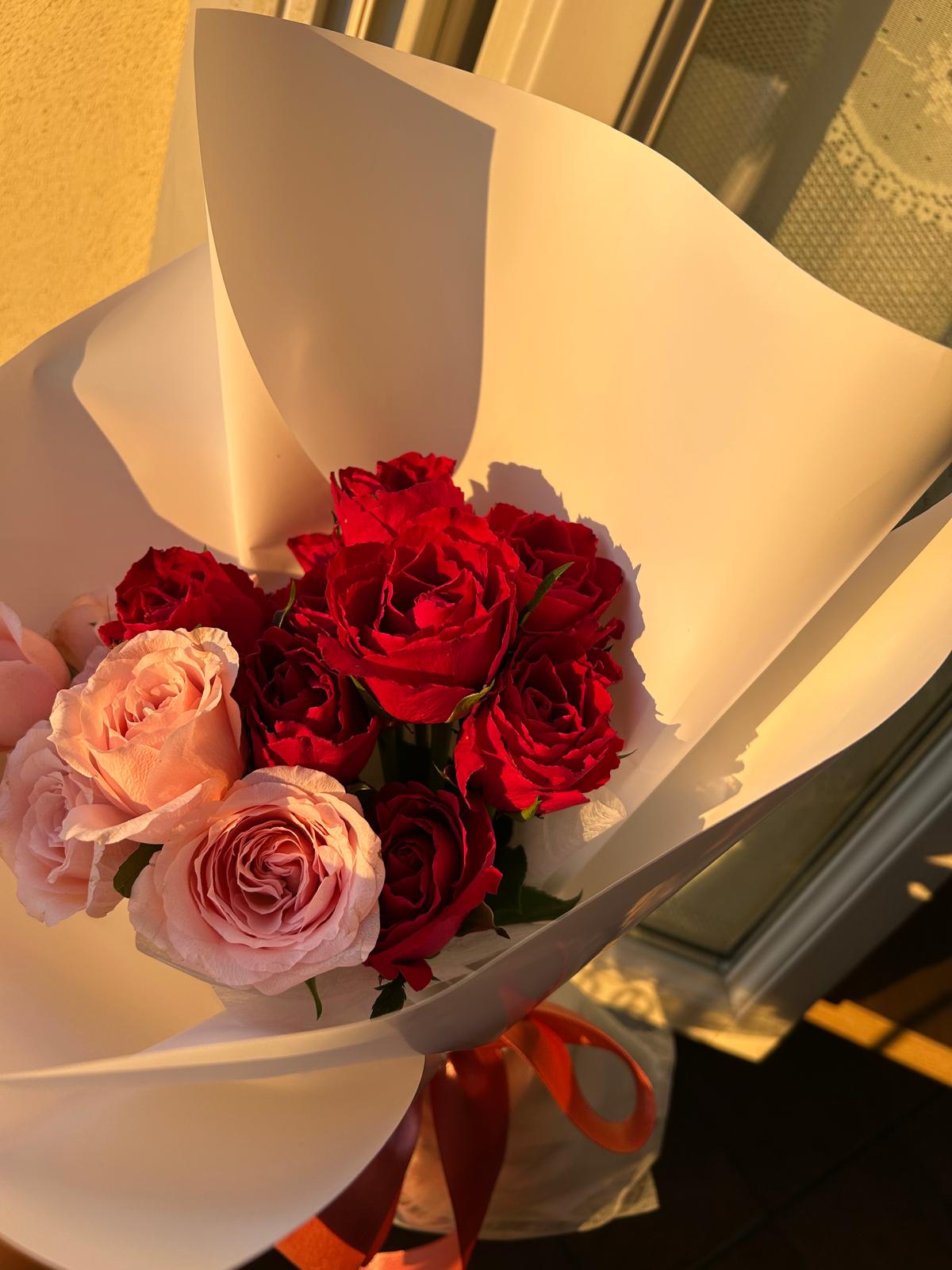 Bouquet LLOÁ pronto per la consegna